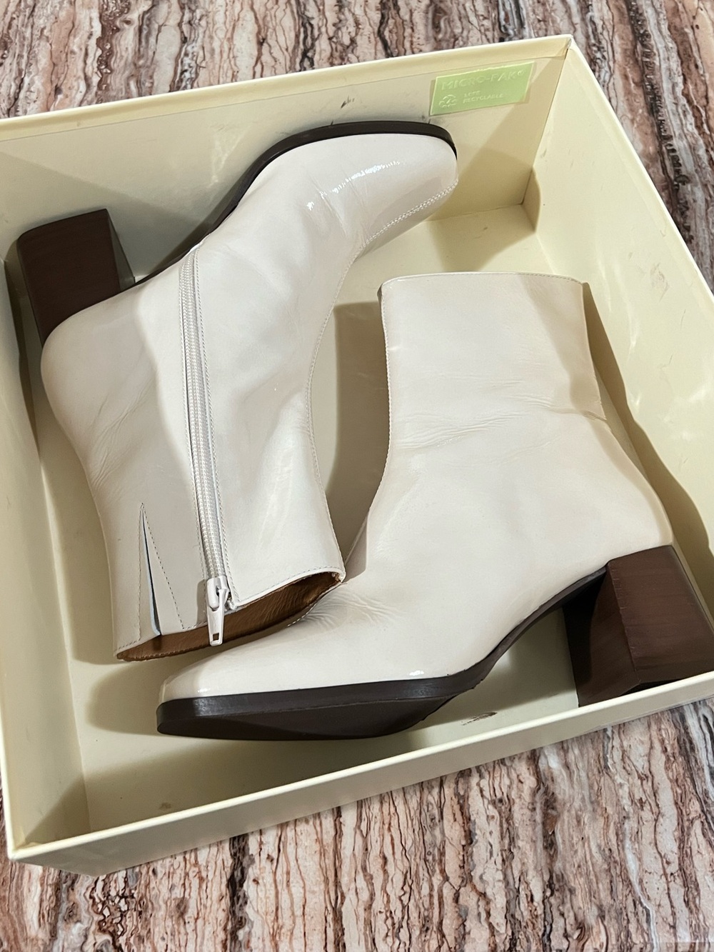Sezane Cream Leather Ankle Boots with Block Heel - Picture 3 of 7